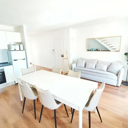 Mivo Balcony Duplex With River View *